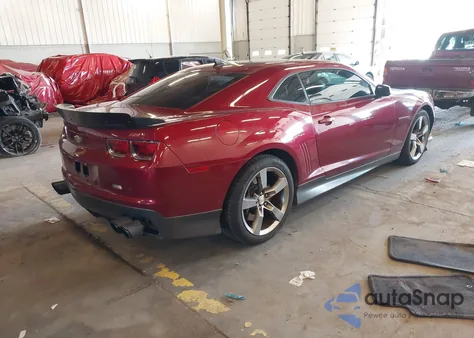 2011 Chevrolet Camaro 2Ss z USA, uszkodzony, nr VIN 2G1FK1EJ0B9162966